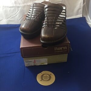 BORN Shoes "Sordino" Dark Brown  Size USA 11  EURO 43. M/W